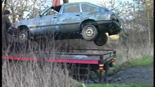 Rescuing car in water Vehicle Recovery from the Thames 1984 [upl. by Doggett919]