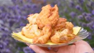 Beignets de fleurs de courgettes RECETTE [upl. by Ecnatsnok505]