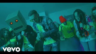 Soso Maness  So Maness Clip officiel [upl. by Yenruoc]