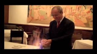 A Crepe Suzette do Gambrinus de Lisboamov [upl. by Attenod]