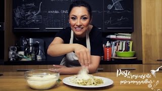 Andra  Reteta de paste cu rosii uscate pesto si mozzarella [upl. by Johna]