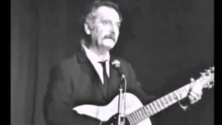 Georges Brassens  Le Grand Chêne live à Bobino 1969 [upl. by Eitsirk844]