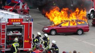 Tag der offenen Tür der FFW Ansbach  Autobrand löschen [upl. by Radack971]