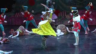 Battle Scene  Mouse King Taylor Carrasco amp The Nutcracker Giovanny Garibay  Cincinnati Ballet [upl. by Martie]