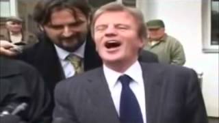 Eclat de rire  Bernard Kouchner [upl. by Eidnac]