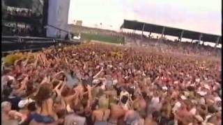 Interstate Love Song Stone Temple Pilots Live HQ [upl. by Dnalyram]