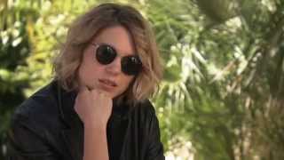 Interview Léa Seydoux Adèle Exarchopoulos and Abdellatif Kechiche [upl. by Yleak]