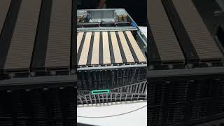 این یک سرور نسل ۱۲ هست gen12 hpe dl580 serverhp hpeserver server hp [upl. by Htiffirg]