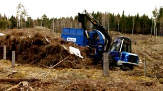 Bruks Mobile Chippers System för GROT [upl. by Ahsaelat258]