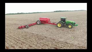 Brazilian Middlewest sowing soybean Octobre 2018 Rio Verde GO [upl. by Mattah]