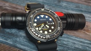 Seiko Prospex 1986 Quartz Divers 35th Anniversary Limited Edition SBBN051 [upl. by Galan200]