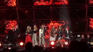 Konik na biegunach  The Voice Kids vs The Voice of Poland  Koncert w Arena Gliwice24112018r [upl. by Valtin]