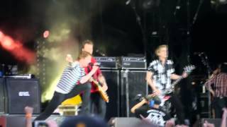 Die Toten Hosen Live Kassel 2 Saschaein aufrechter Deutscher 【Germany  FullHD】 [upl. by Ahso658]