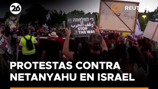 Manifestantes en Jerusalén exigen la renuncia de Netanyahu  Reuters [upl. by Hayn]