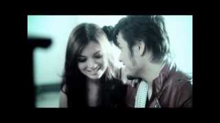 Awi Rafeal  Bila Aku Jatuh Cinta OFFICIAL VIDEO [upl. by Obbard]