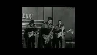 Niebiesko Czarni  Reveille Rock 1963 [upl. by Varney]