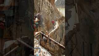 Caminito del Rey😀 Un Sendero de Historia y Aventura en Los Gaitanes Málaga [upl. by Berthoud629]