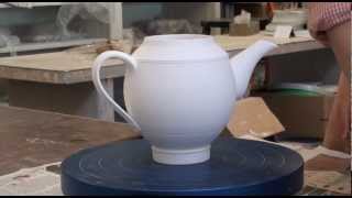 104Glazing 3 Teapots with HsinChuen Lin [upl. by Reid]