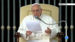 Los 3 consejos del Papa Francisco a los Matrimonios Audiencia 242014 [upl. by Anitserp]