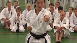 World Champion RIKA USAMI Teaching Kata KOSOKUN SHO [upl. by Vachill]