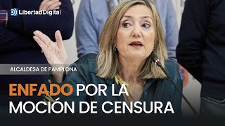 La alcaldesa de Pamplona muestra su enfado por la moción de censura [upl. by Tnilk3]