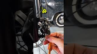 🛠 Cómo ajustar unos frenos de disco 🚲 [upl. by Sidonia]