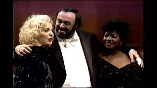 Luciano Pavarotti  La Traviata  Brindisi Lincoln Center 1992 [upl. by Enelav]