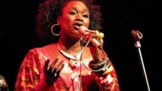 Oumou Sangare quotSenkelequot [upl. by Dhiman]