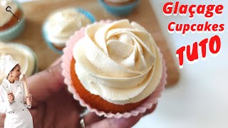 Comment faire un glaçage cupcakes facile recette DIY glaçage tutorecette [upl. by Jahn647]