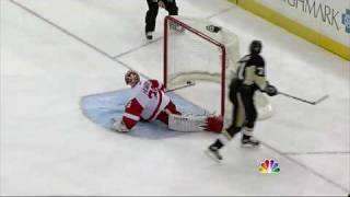 Evgeni Malkin shootout goal 13110 [upl. by Netsud]