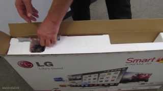 LG Smart TV 32LA6608  Unboxing [upl. by Engelbert]