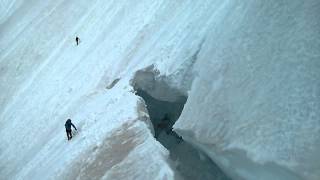 Bergschrund on Mt Hood above the Hogsback [upl. by Rillis]