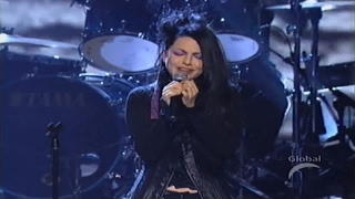 Evanescence  Going Under  Live at Teen Choice 2003 [upl. by Llohcin]