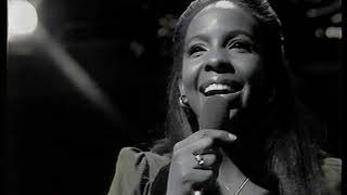 Gladys Knight amp The Pips  Help Me Make It Through The Night  TOTP  Thursday 16 November 1972 [upl. by Aikas518]