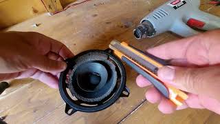 Rimuovere il Magnete dallAltoparlante Tutorial Facile e Veloce DIY Calamita [upl. by Woody589]