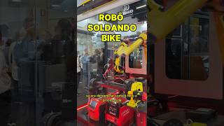 Robô soldando um quadro de bicicleta 🦾🔥🚲 robotics robots robot shorts welding soldagem cnc [upl. by Socin]