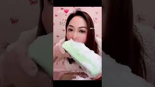 Soft ice eating anemia mukbang ice can eating edibleice food icebites iceaddict [upl. by Kilby]