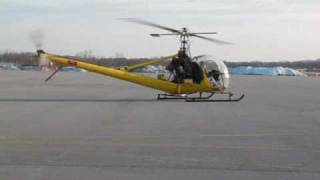 Starting and runup of my Hiller UH12 [upl. by Eened938]