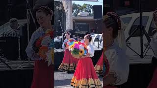 La feria de Las Flores Mariachi Vargas I dont own the copyrights [upl. by Nnayllas]