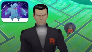 Fighting Giovanni Pokémon go [upl. by Ellerehc107]