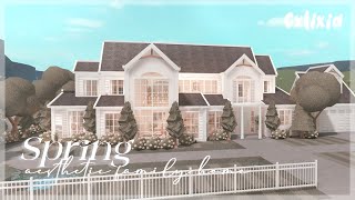 Bloxburg Large Realistic Spring Family Home Exterior  Roblox Speedbuild [upl. by Quent]