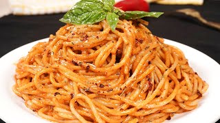 Classic Tomato Spaghetti  Spaghetti Pasta In Tomato Sauce  Easy Pasta Recipe [upl. by Phineas]