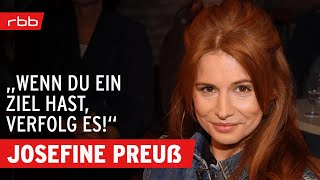 Warum sie die Schauspielschule abgebrochen hat  Josefine Preuß im Interview [upl. by Eesyak]