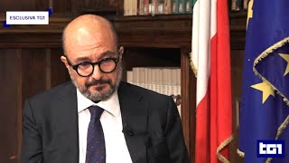 CASO BOCCIA SANGIULIANO PIANGE CHIEDE SCUSA ALLA MOGLIE IN DIRETTA TG1 [upl. by Wilser]