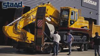 Aflevering van de Doosan DX300LC5 bij A Jansen BV [upl. by Socram762]