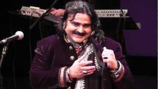 Sufi Pop Rocks the Asia Society Arif Lohar performs quotAlif Allah Chambey Di Bootiquot edited [upl. by Stan]