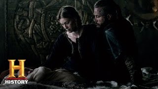 Vikings Athelstan Delivers King Ecberts Message Season 2 Episode 9  History [upl. by Anor25]