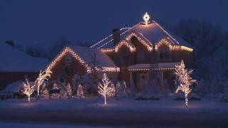 Miracle on 34th Street  Holdman Christmas Lights [upl. by Sulecram]