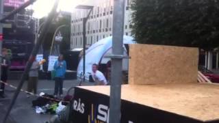 SMveckan Borås 2014 Oskar Rönn och Johan Ståhle visar freerunning [upl. by Nayd855]