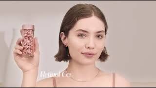 Elizabeth Arden Advanced Céramide Capsules Sérum Rénovateur De Jeunesse  Publicité téléTV [upl. by Kimon641]